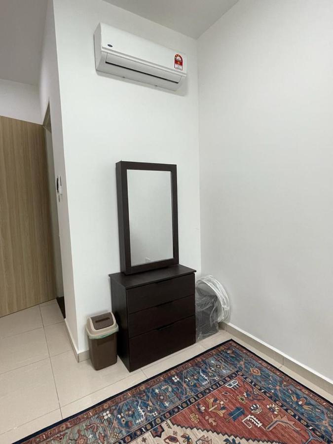 Legasi Kampung Baru Guest House By Rumahrehat Kuala Lumpur Eksteriør billede