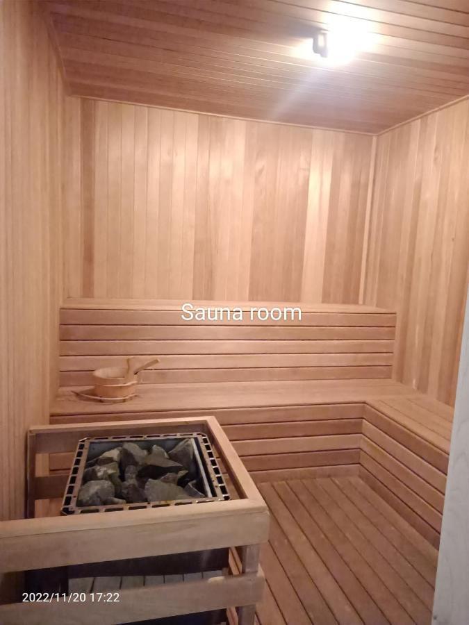 Legasi Kampung Baru Guest House By Rumahrehat Kuala Lumpur Eksteriør billede